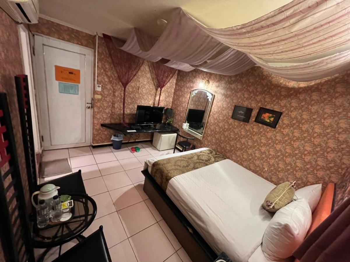 Boston Hotel Chiayi City Exteriör bild