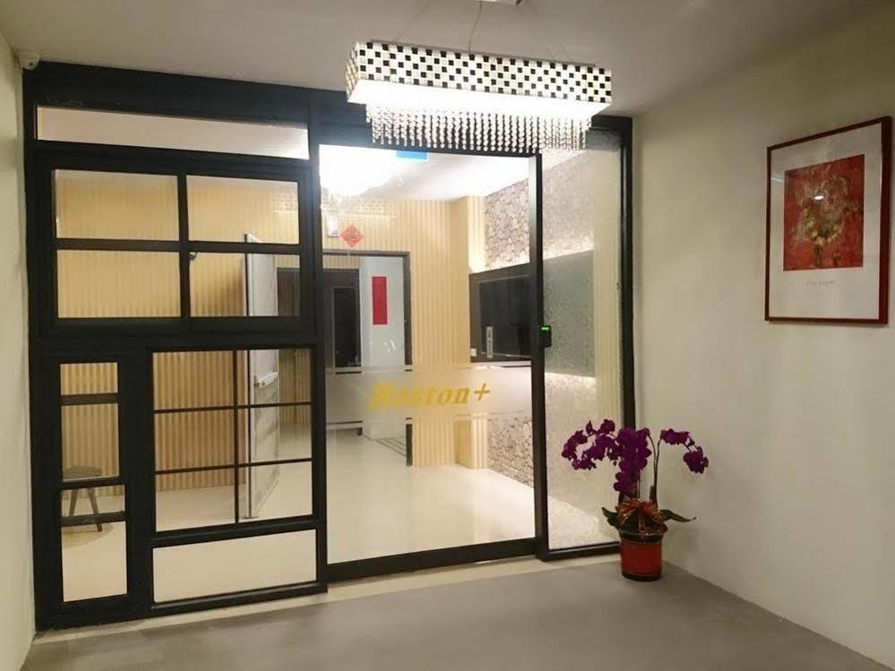 Boston Hotel Chiayi City Exteriör bild